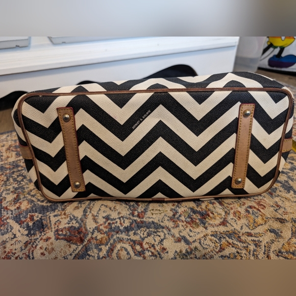 Dooney and Bourke Chevron tote - Picture 2 of 8